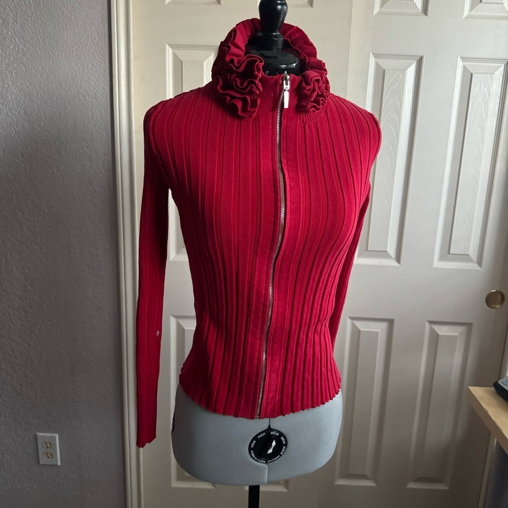 Christmas NYE Beautiful Red Zio up sweater